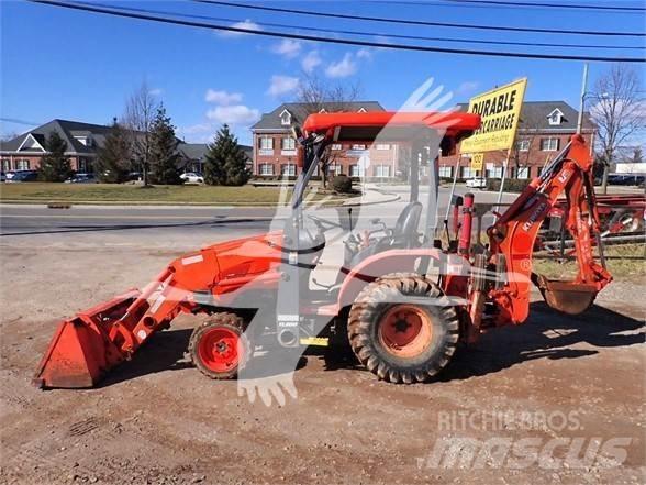 Kubota B26 백호로더