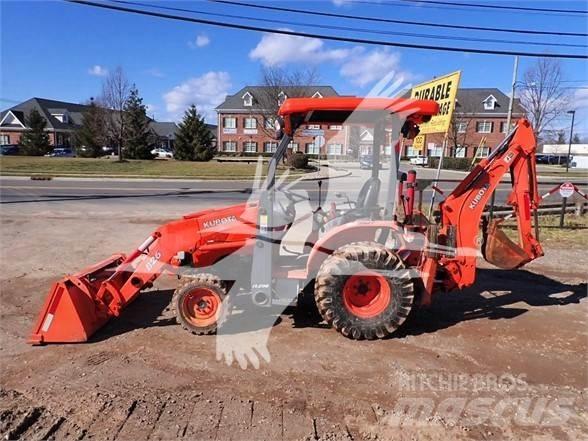 Kubota B26 백호로더