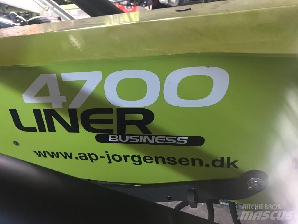 CLAAS Liner 4700 갈퀴 및 테더