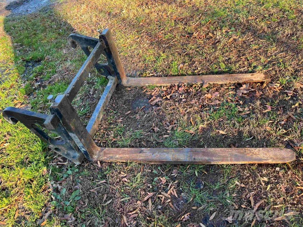 CAT 908M  휠로우더