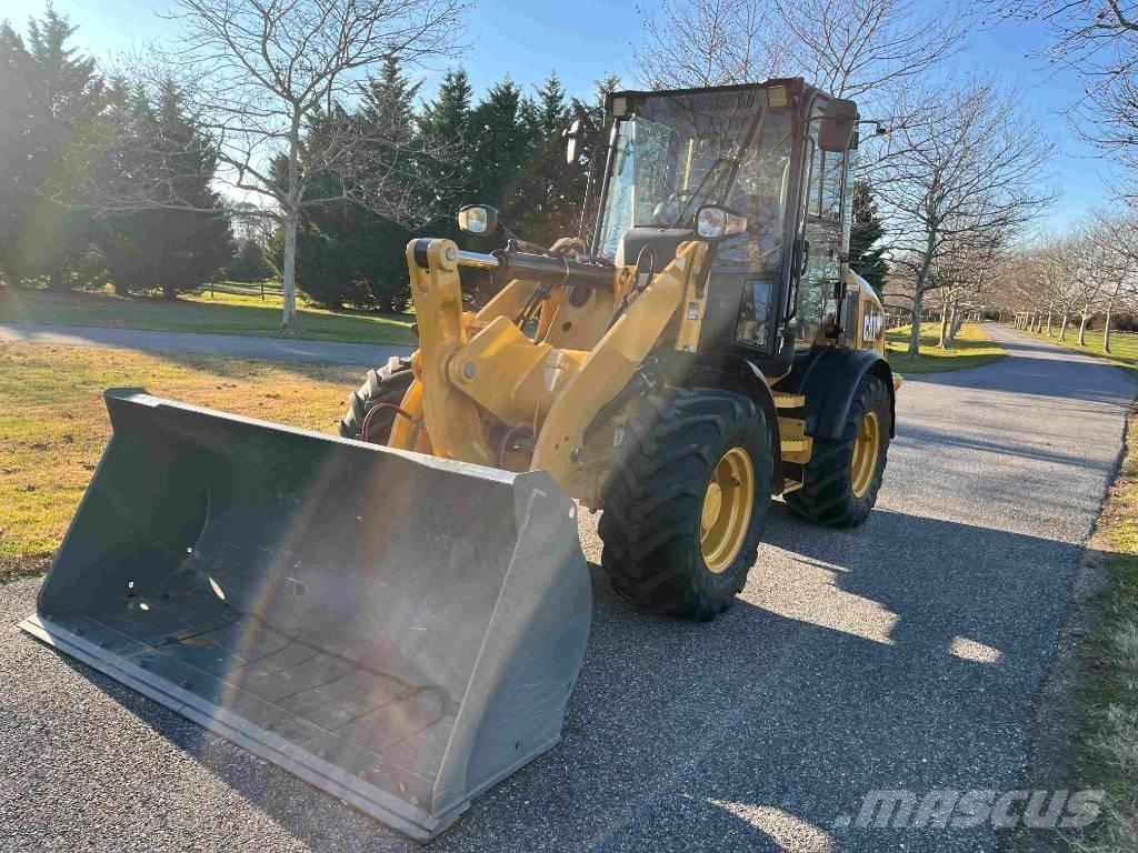 CAT 908M  휠로우더