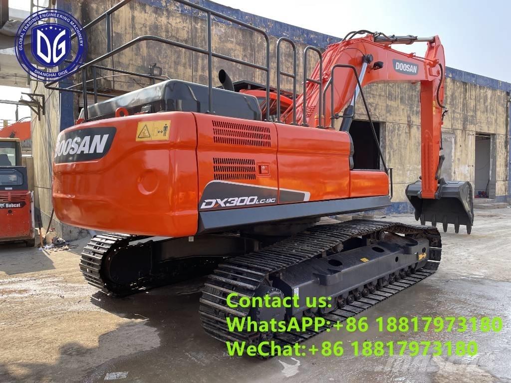 Doosan DX 300 LC 대형 굴삭기 29톤 이상