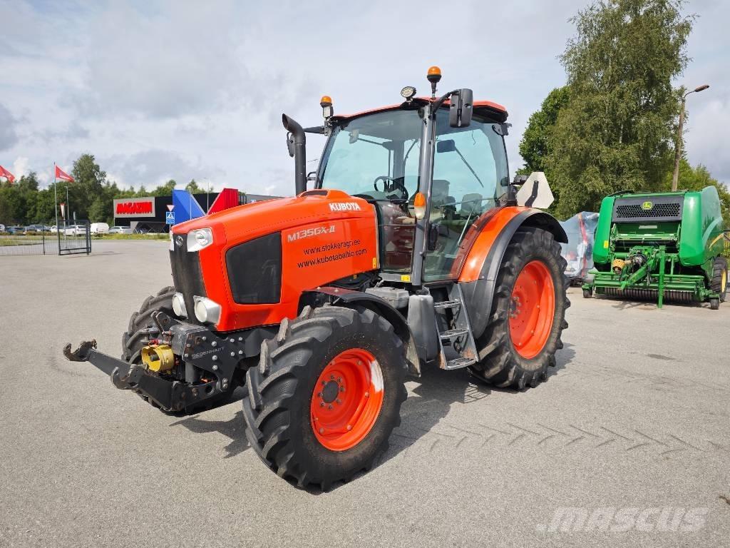 Kubota M135GX-II 트랙터