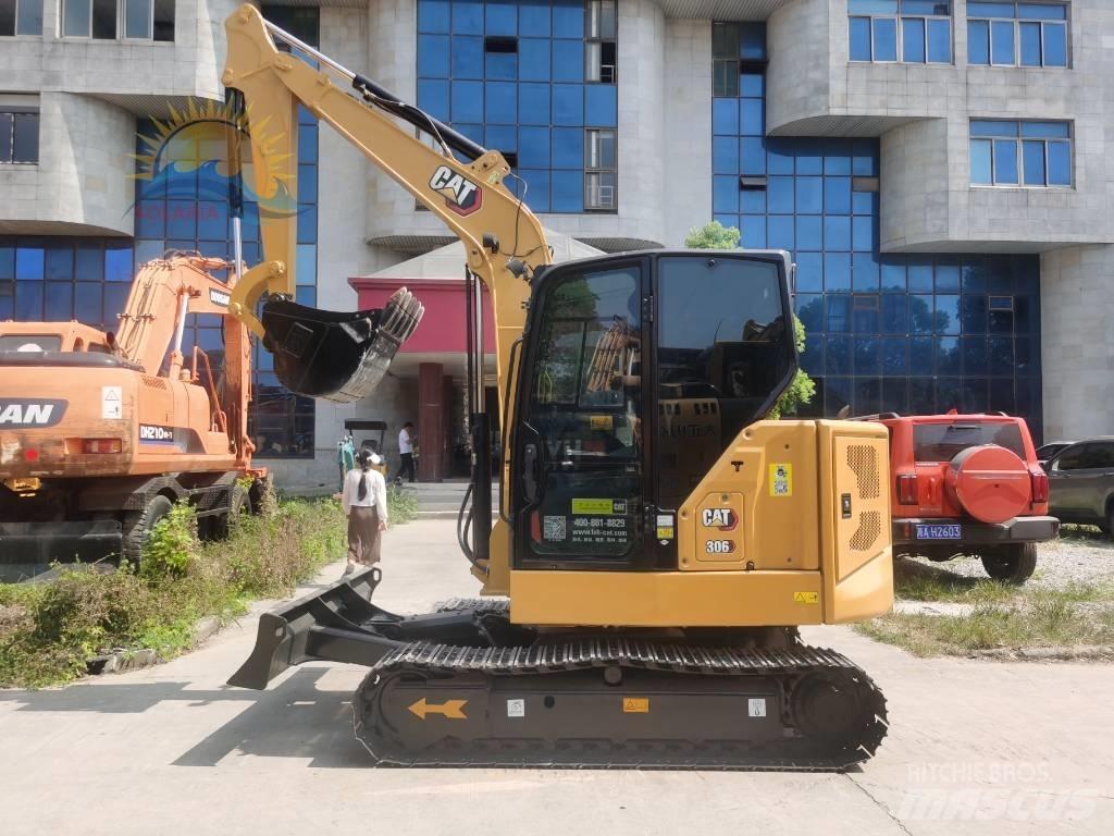 CAT 306 소형 굴삭기 7톤 미만