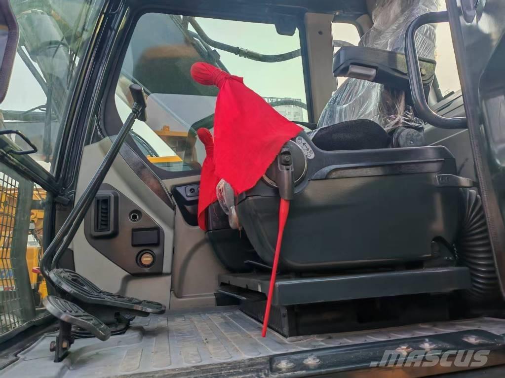 Hyundai HX220HD 대형 굴삭기 29톤 이상