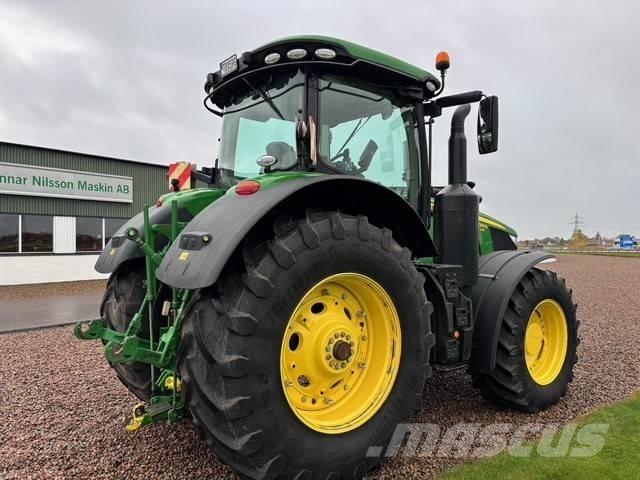 John Deere 7310 R 트랙터