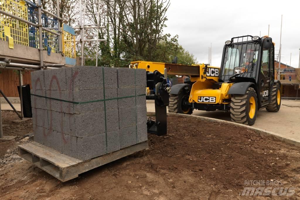 JCB 525-60 텔러 핸들러