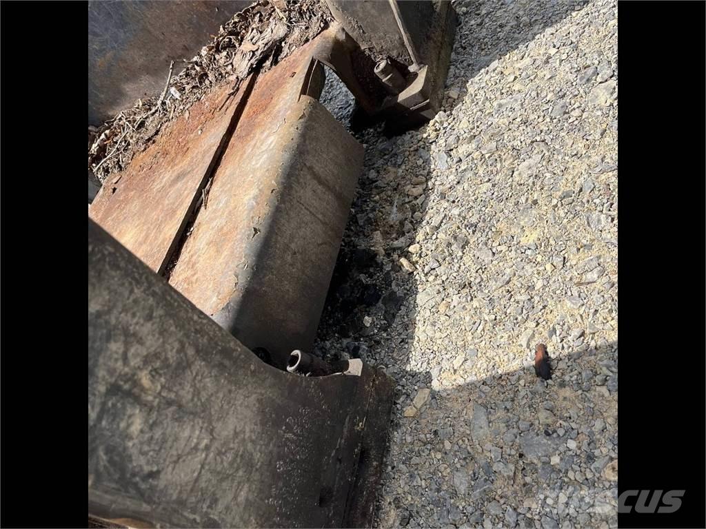 John Deere 1510E 기타 구성품