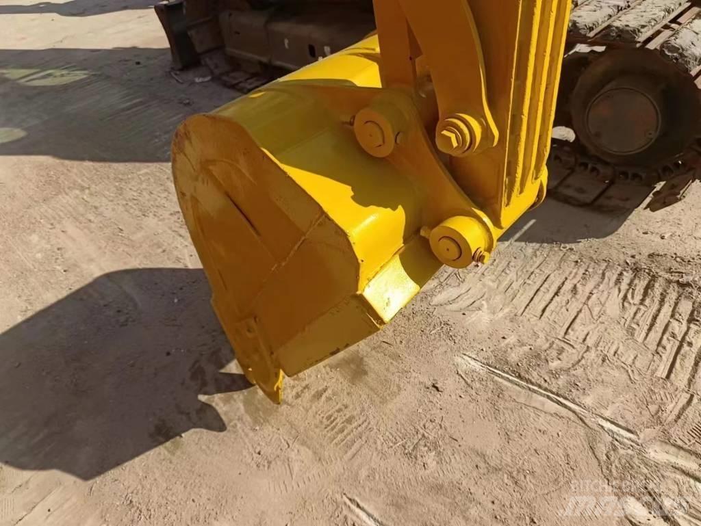 Komatsu PC 55 MR-2 소형 굴삭기 7톤 미만