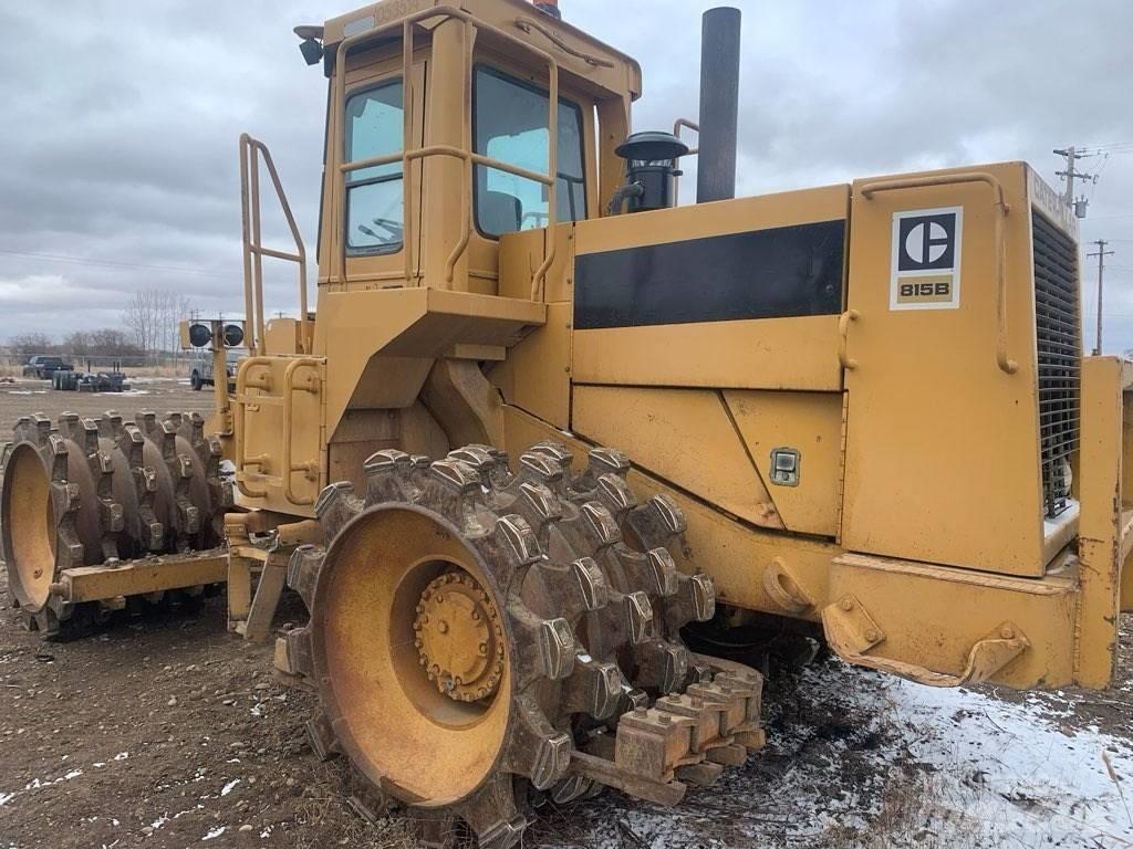 CAT 815 B 토양 다짐기