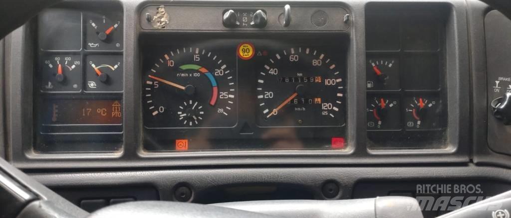 Volvo FH 12 산림 기계 운반 트럭