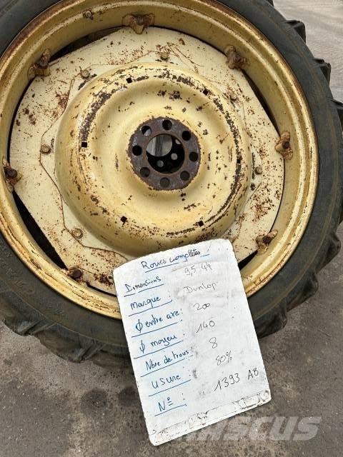 Dunlop 9.5R44 타이어, 휠 및 림