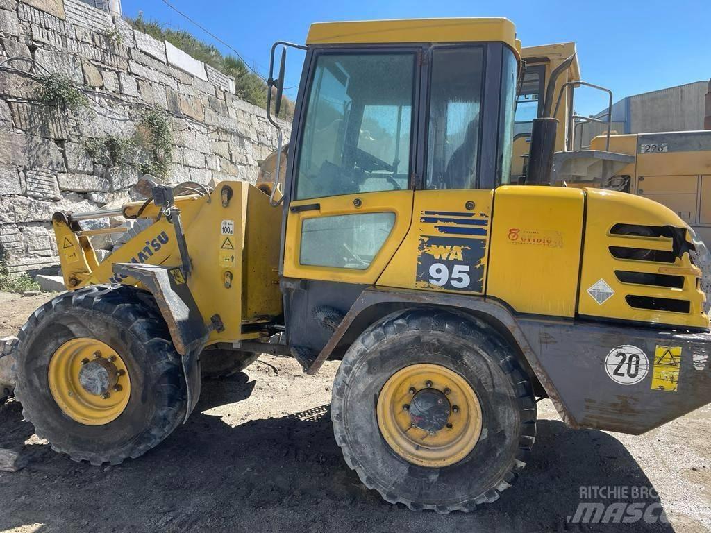 Komatsu WA95-3  휠로우더