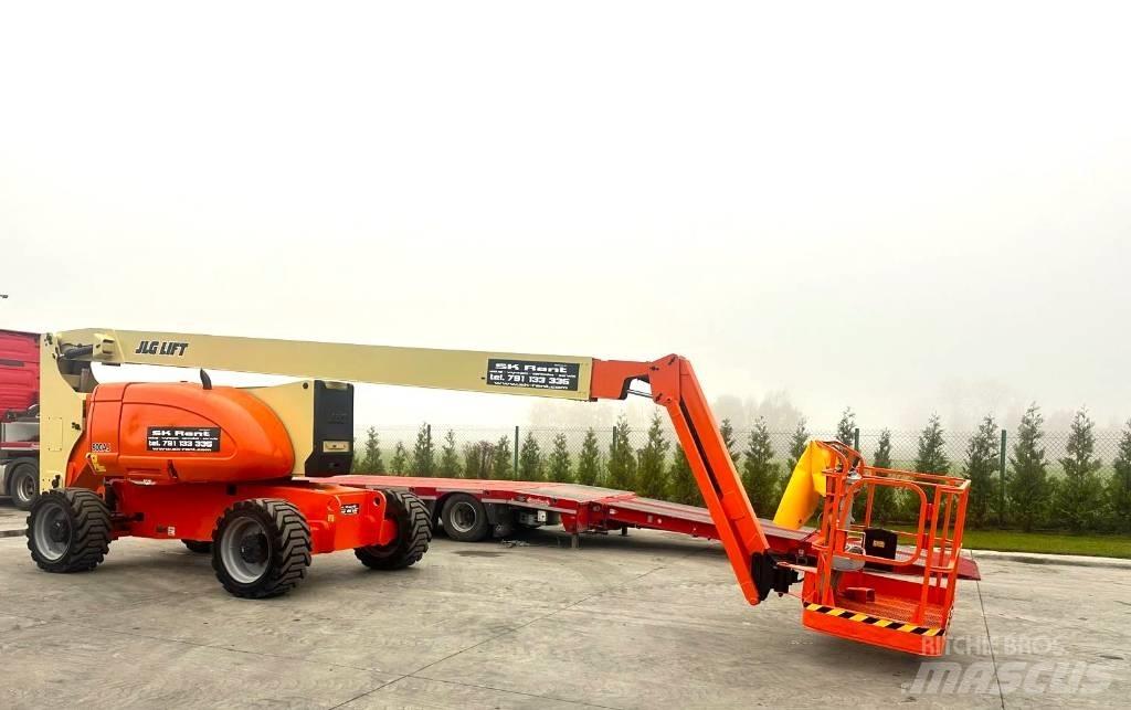 JLG 800 AJ 관절형 전동이동 리프트