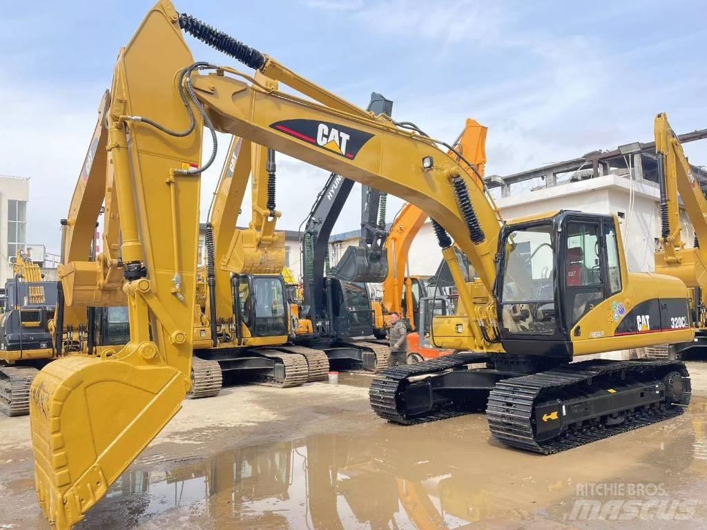 CAT 320 C L 대형 굴삭기 29톤 이상