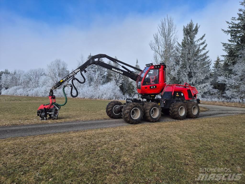 Komatsu 931 XC 원목 하베스터