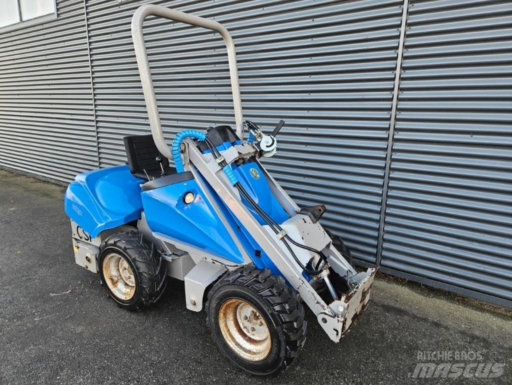 Multione s20d 미니 로더