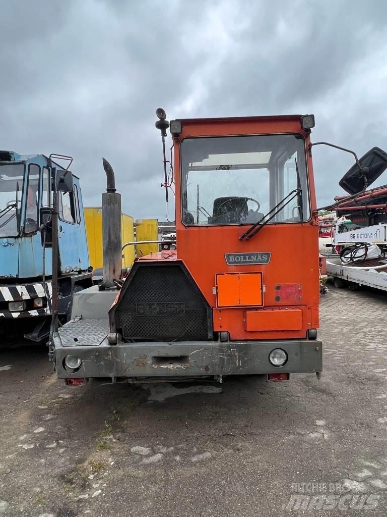 Bollnäs BT25T 터미널 트랙터
