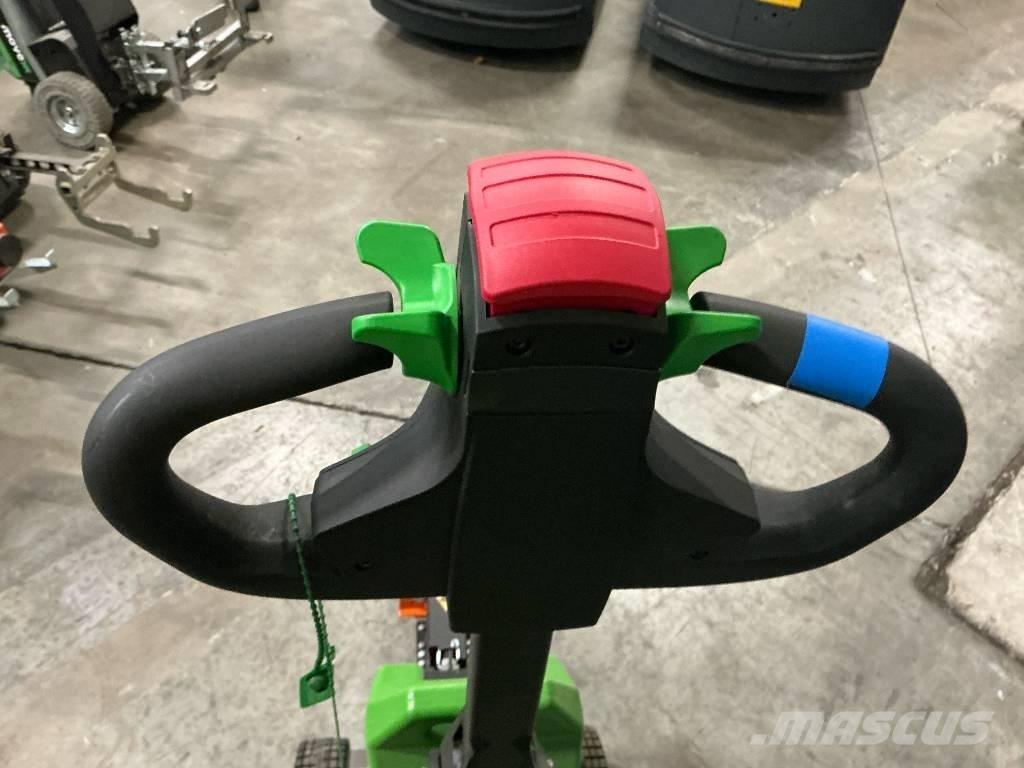 Movexx T1500 견인 트럭
