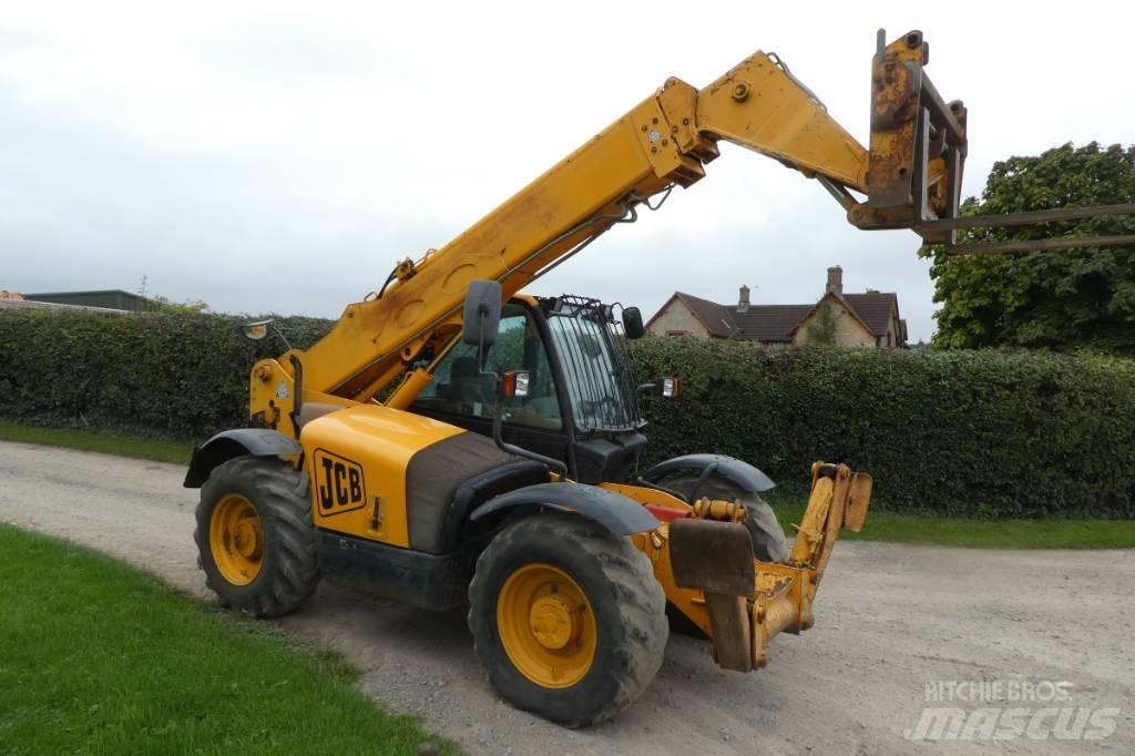 JCB 533-105 텔러 핸들러