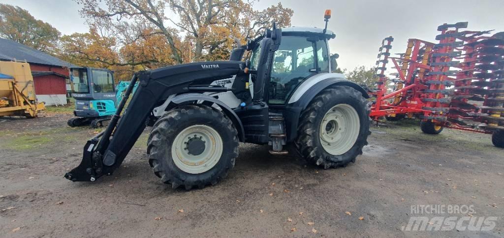 Valtra T 234 Versu 트랙터