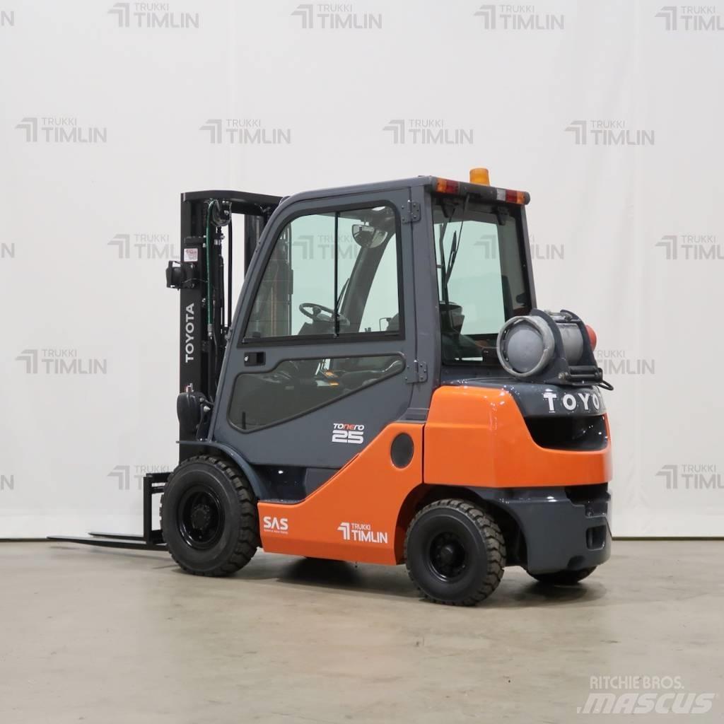 Toyota 02-8FGF25 LPG 지게차