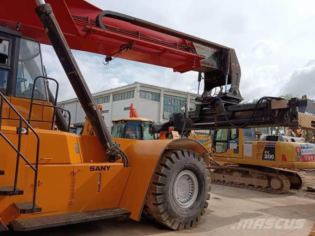 Sany SRSC 45 C30 리치 스태커