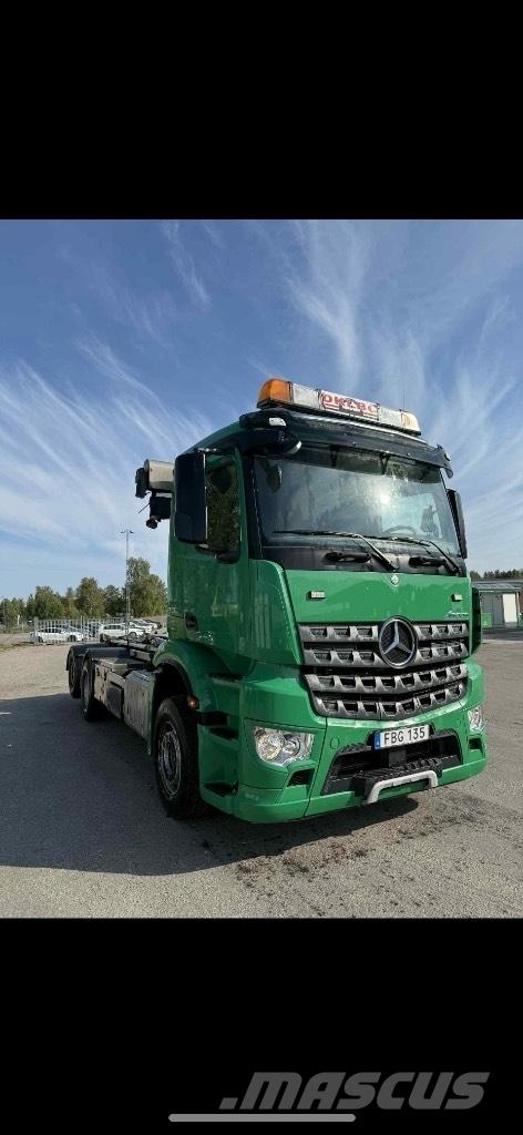 Mercedes-Benz Actros 훅 리프트 트럭
