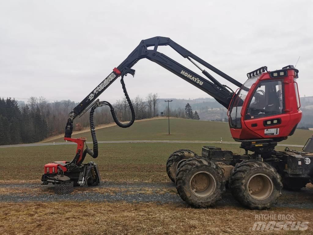 Komatsu 931 XC 원목 하베스터