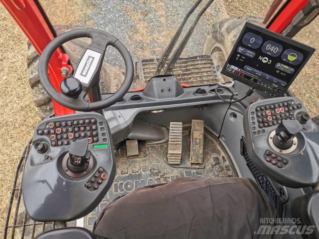 Komatsu 931 XC 원목 하베스터