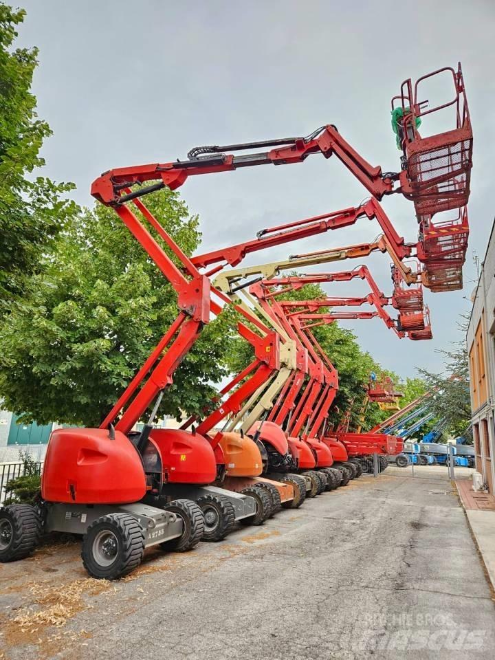 JLG 450 AJ 관절형 전동이동 리프트