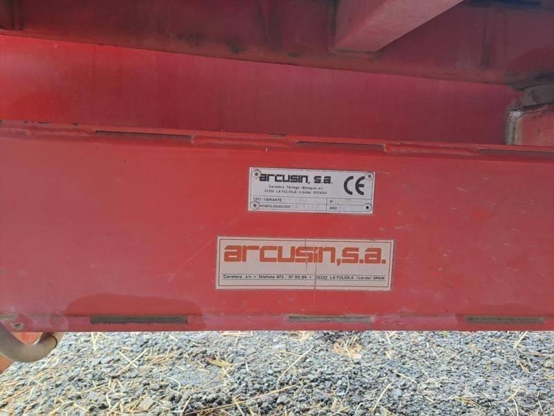 Arcusin E-160 대형곤포 트레일러