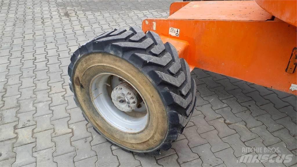 JLG 460SJG 견인식 전동이동 리프트