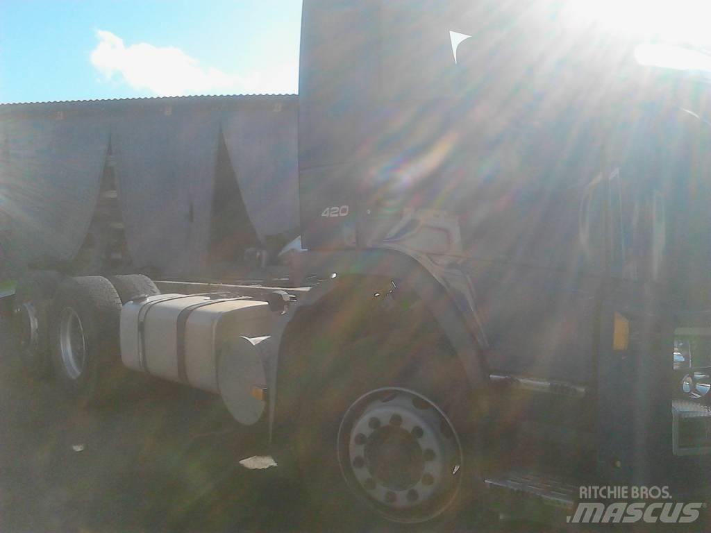 Volvo FM12 420 새시 운전실 트럭