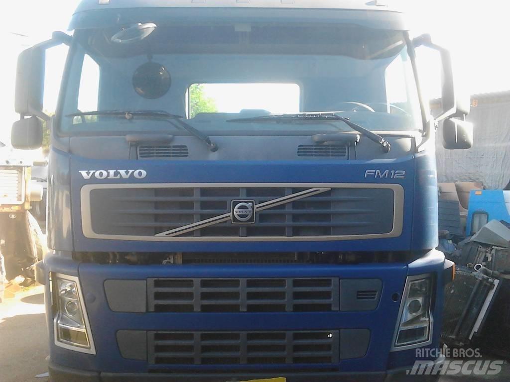 Volvo FM12 420 새시 운전실 트럭