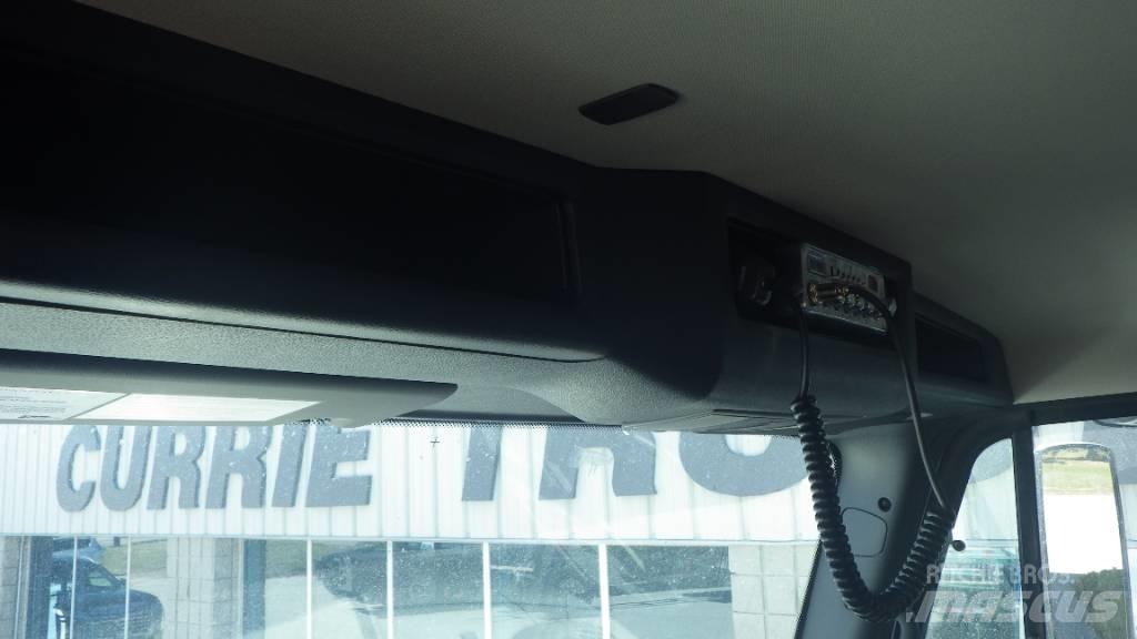Freightliner 114 SD 크레인 트럭