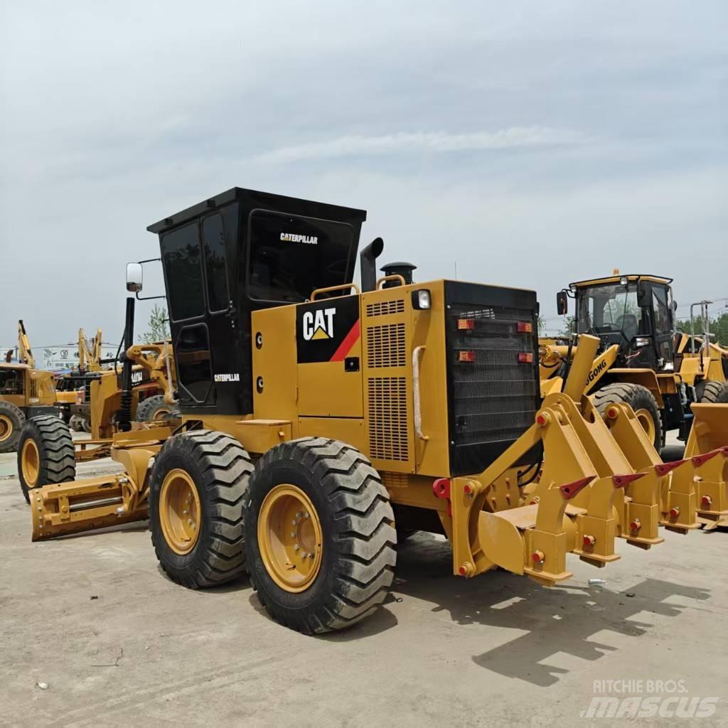 CAT 140 H 대형 굴삭기 29톤 이상