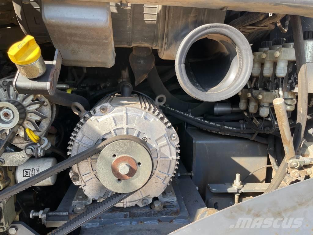 Vögele SUPER 800-3I 아스팔트 포장장비