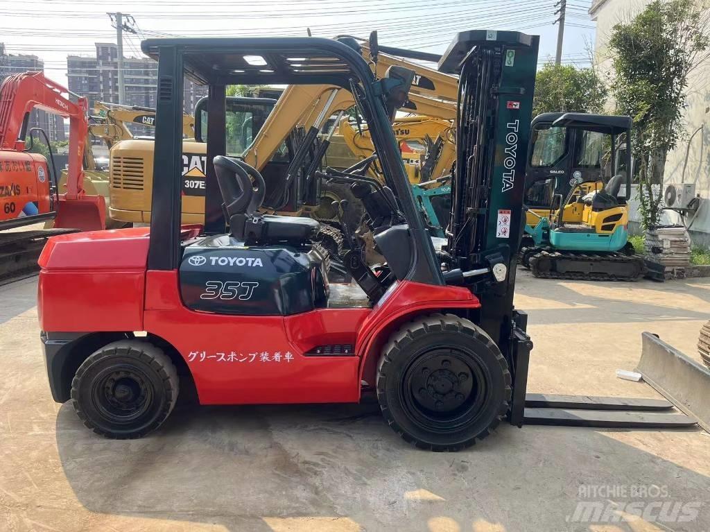 Toyota FD 35 디젤 지게차