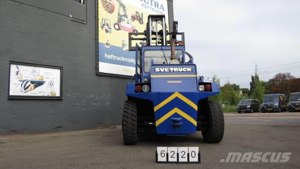 Svetruck 1060-30 디젤 지게차