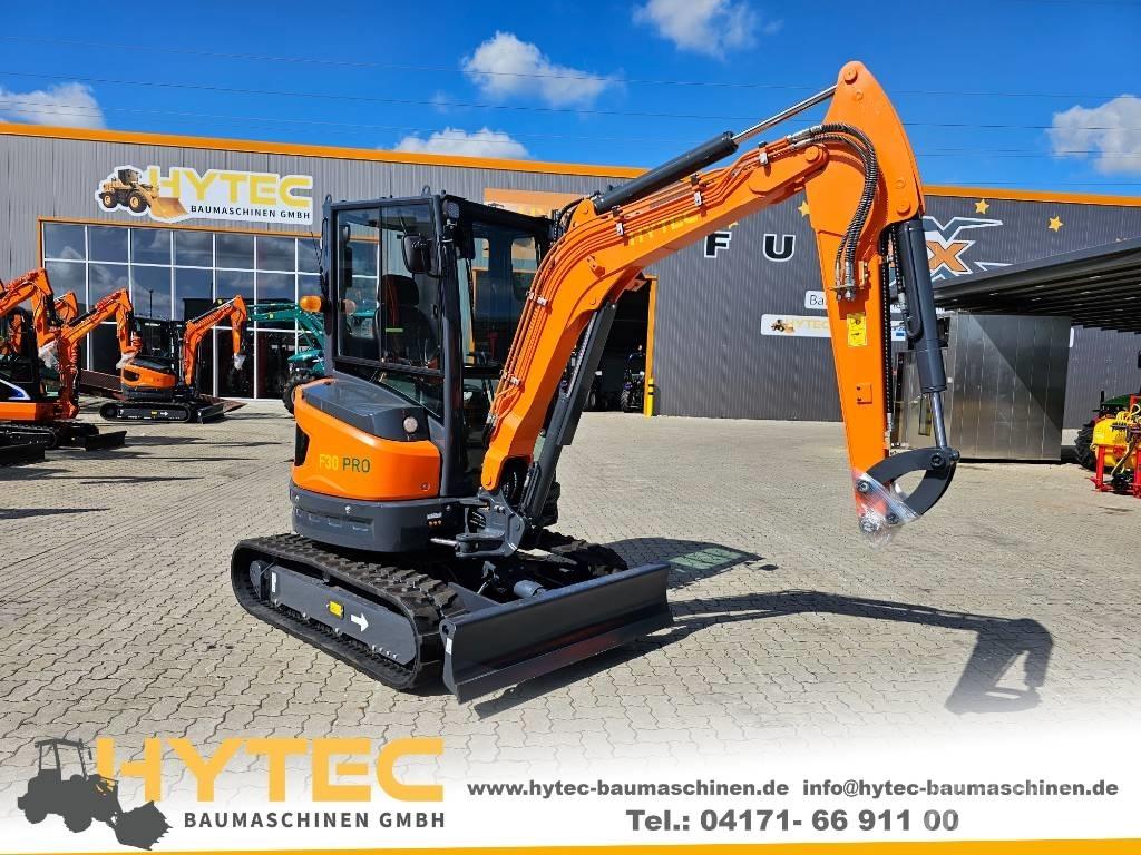 Hytec F30 Pro 소형 굴삭기 7톤 미만