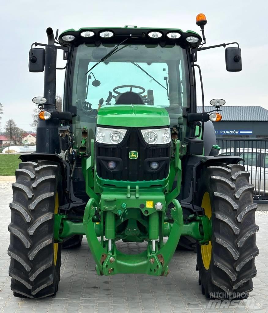 John Deere 6130 R 트랙터