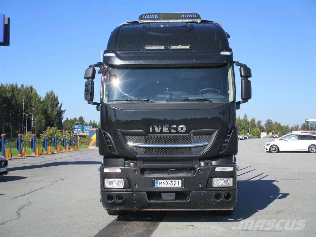 Iveco S-WAY 목재 트럭