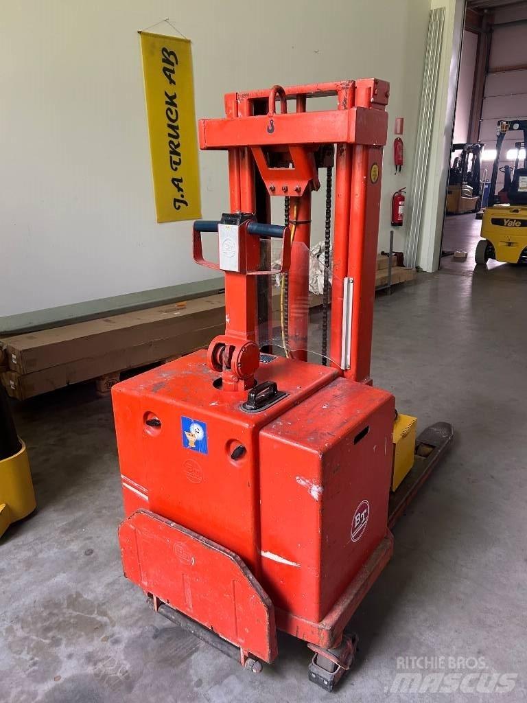 BT LSV1000/7 포크리프트