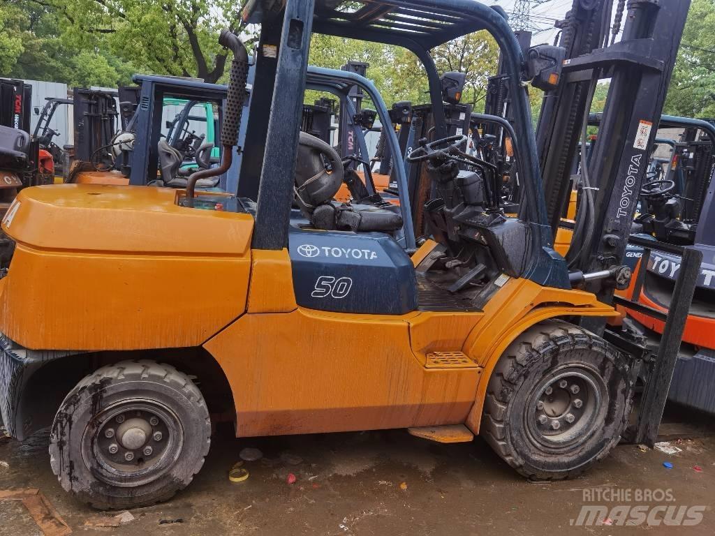 Toyota FD 50 디젤 지게차
