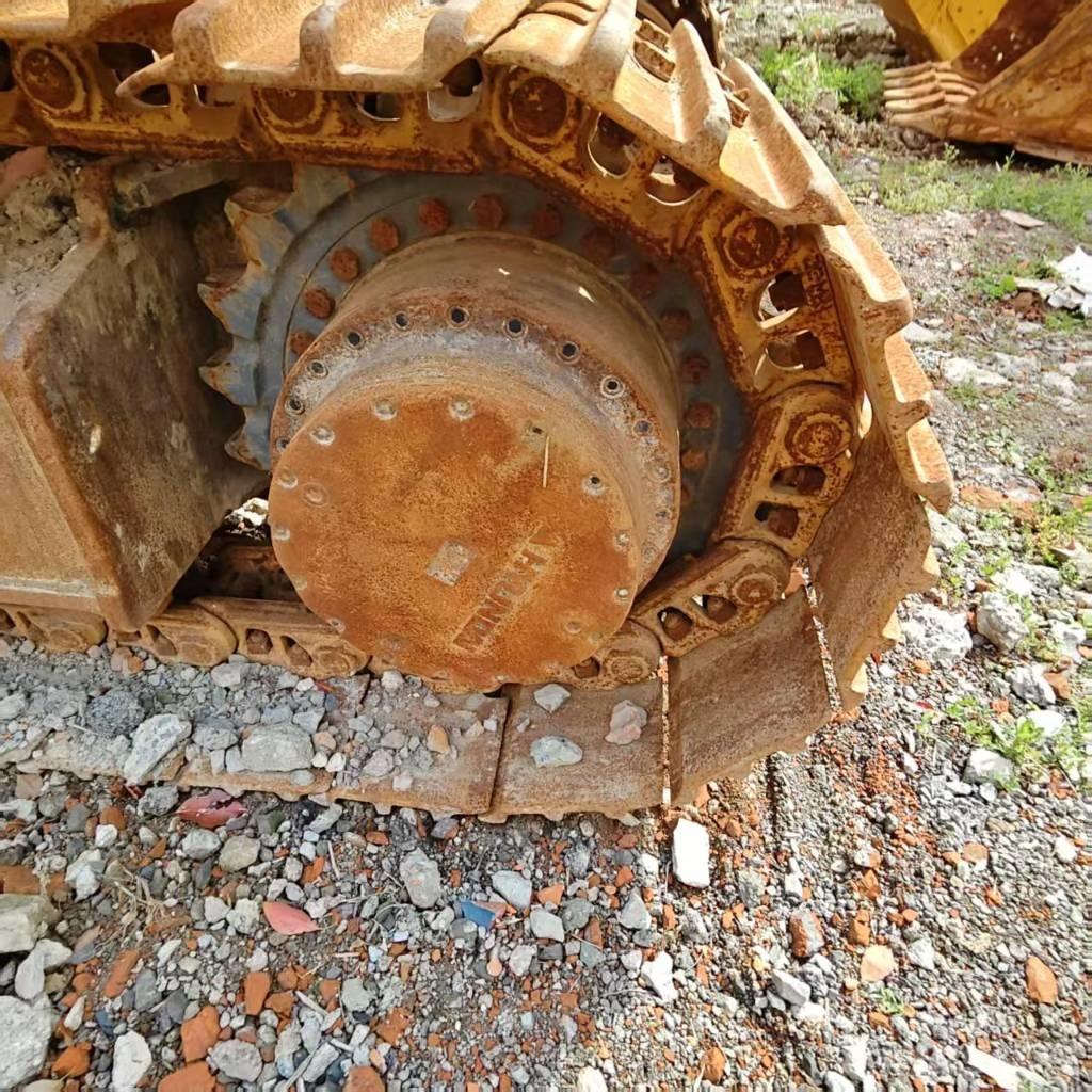 Hyundai Robex 305 LC 대형 굴삭기 29톤 이상
