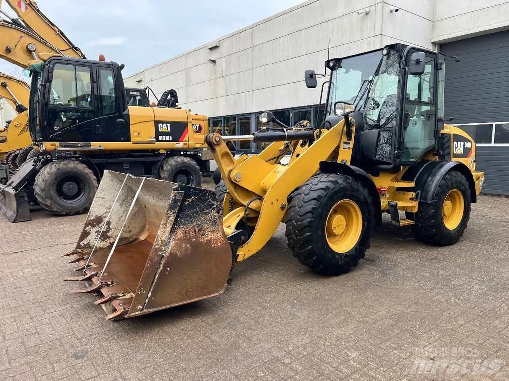 CAT 908M  휠로우더