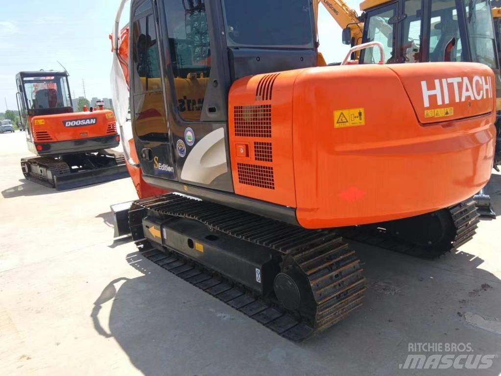 Hitachi ZX 70 대형 굴삭기 29톤 이상