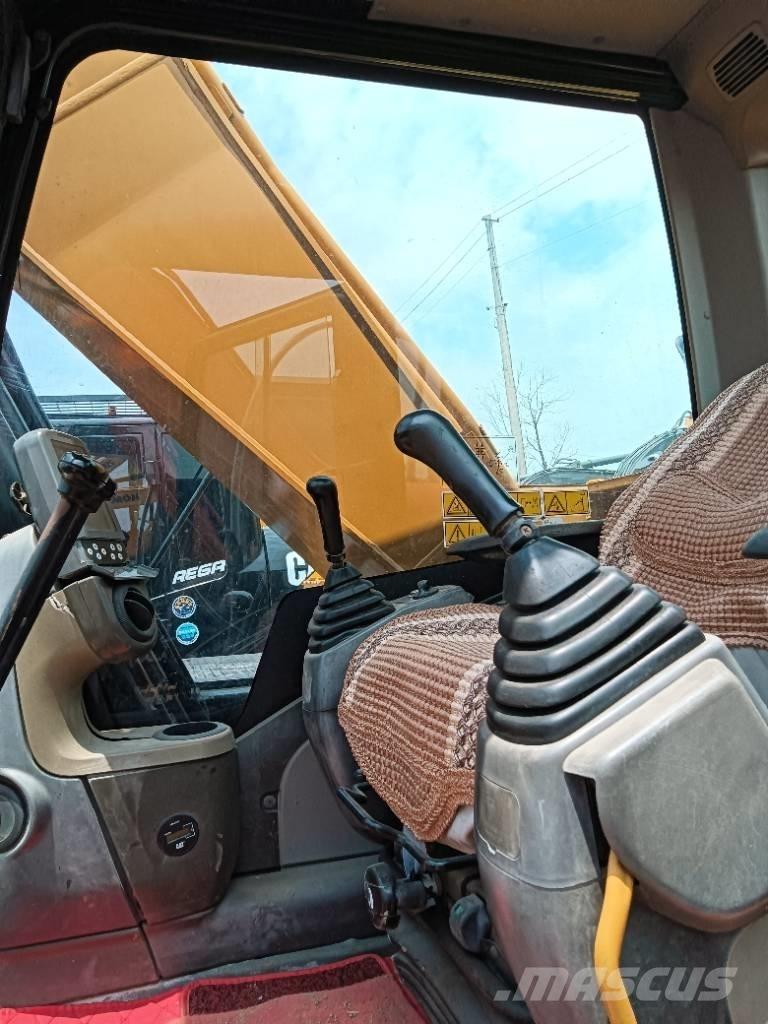 CAT 325 D 대형 굴삭기 29톤 이상