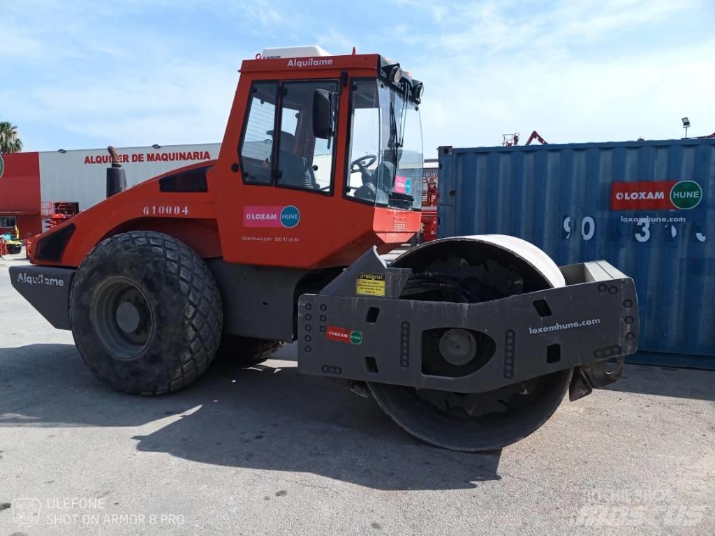 Bomag BW 211 D-4 싱글 드럼 롤러